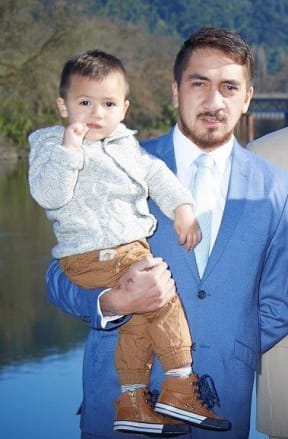 Korotangi and his son Hikairo Paki