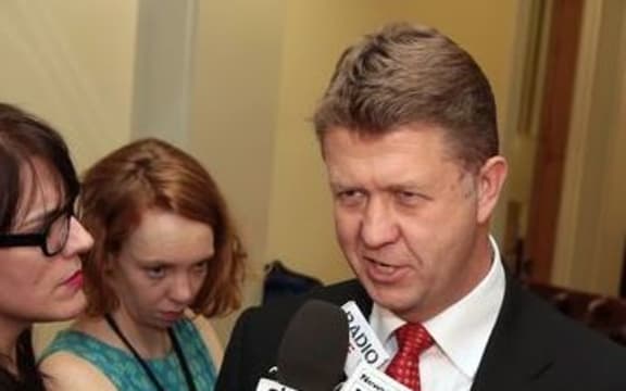 David Cunliffe broadened his attack on National ministers.
