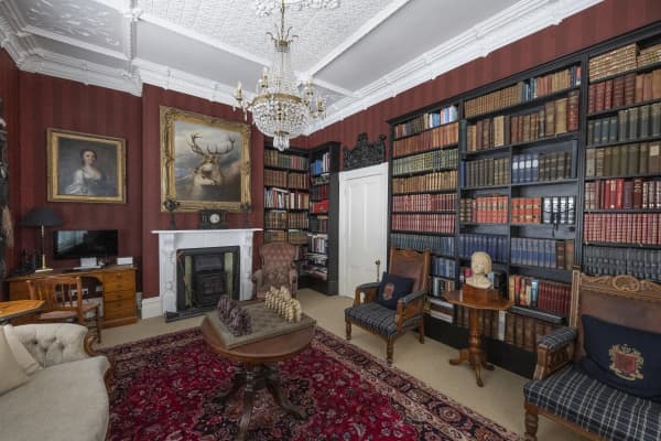 The library AKA 'The Growlery'.