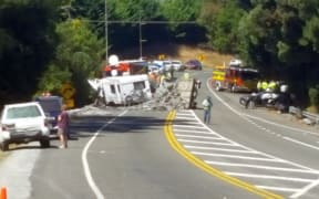 At least five people have been injured in a crash between Richmond and Mapua on the Coastal Highway in Tasman District.