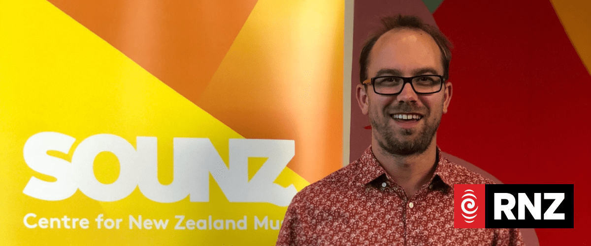 Alex van den BROEK: Barbour St. Late Evening | RNZ