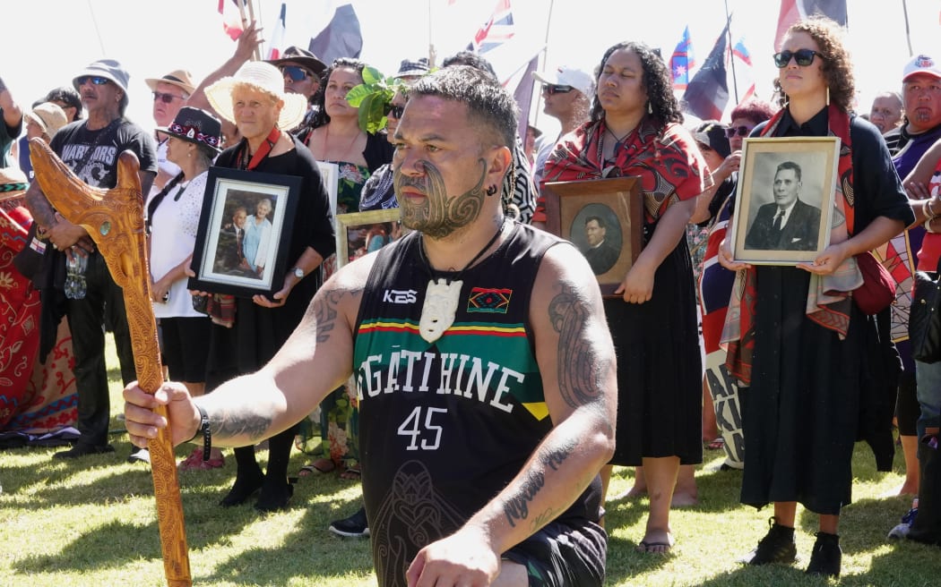 Marchers on the hīkoi from Te Rerenga Wairua (Cape Reinga) arrive at the Treaty Grounds.