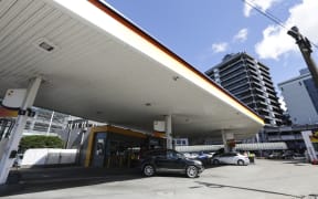 Petrol prices continue to climb around the country.