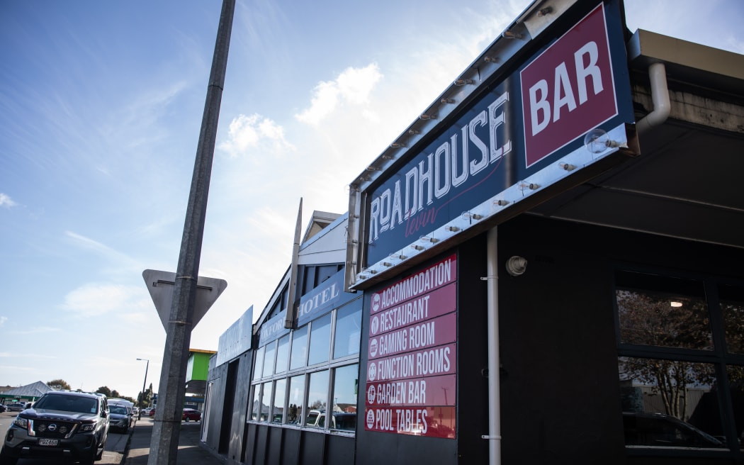 The Roadhouse Bar in Levin