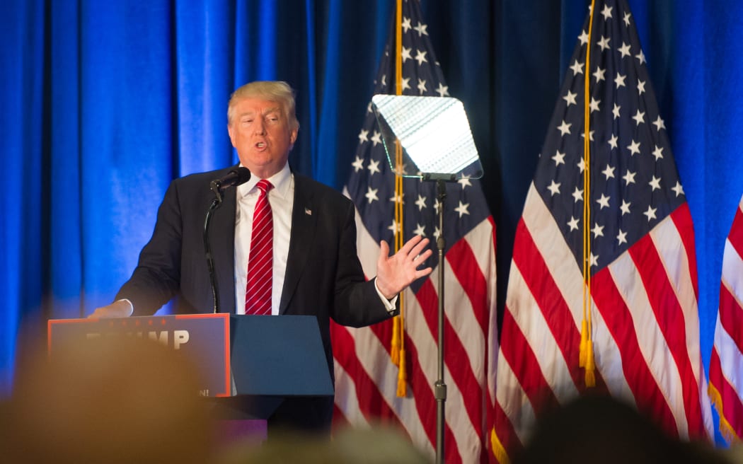 Donald Trump veered off script at a rally in Ohio, telling the crowd he wanted "extreme vetting" for refugees.