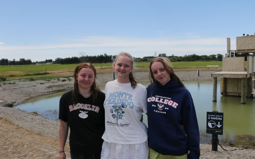 Emma Ledingham, Moana Moore, and Rachel Clement