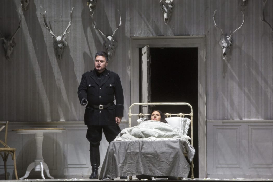 Vitalij Kowaljow as René and Sonya Yoncheva as Iolanta