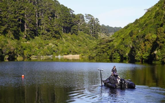 The survey is like mowing a lawn, traversing back and forth mapping the lakebed below.