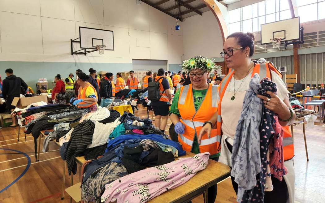 Hundreds are being helped by organisations and volunteers at the Mangere Emergency Centre set up in south Auckland as a response to the floods in Auckland which have seen people forced to leave their homes.