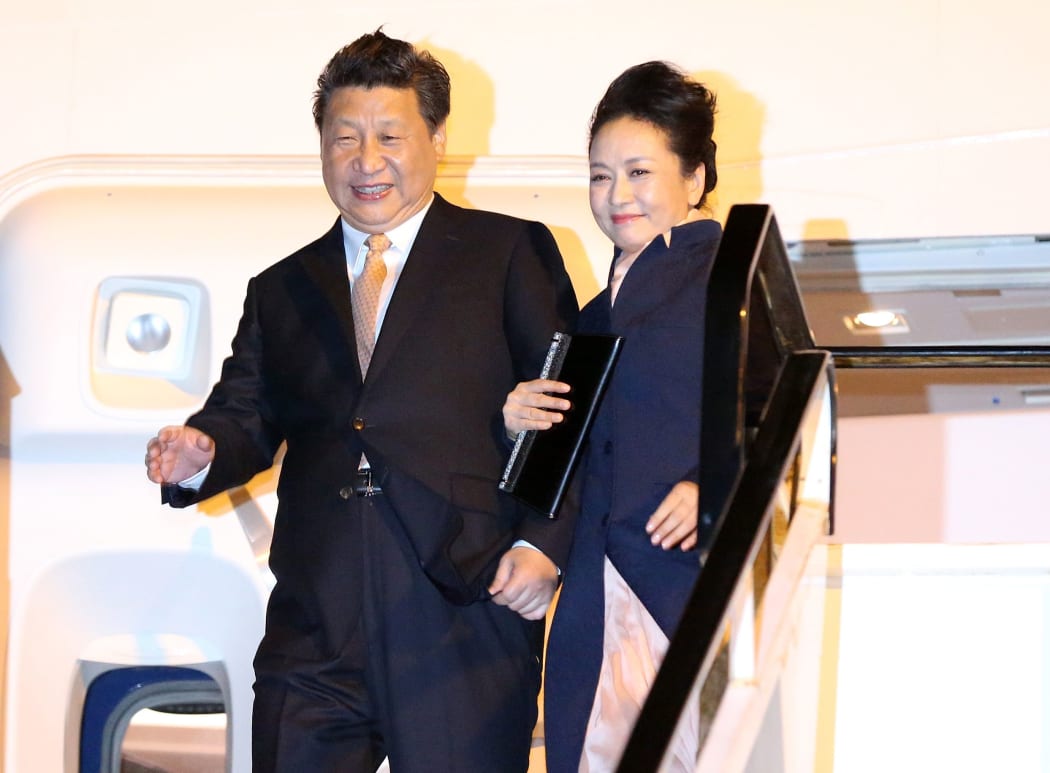 Chinese President Xi Jinping and wife Peng Liyuan arrived in Auckland last night.