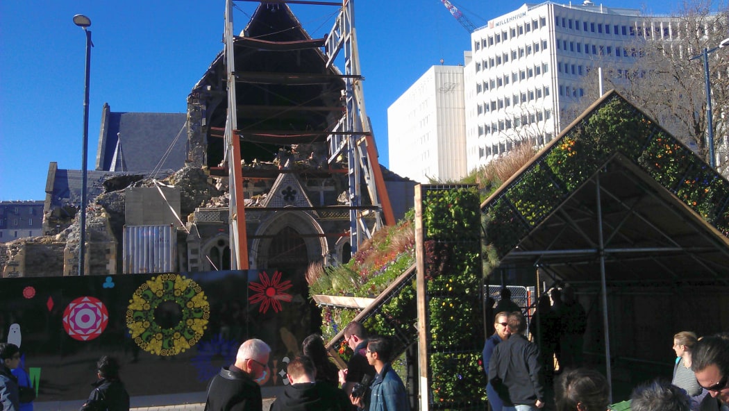 Chris Heaphy designed the whare and artwork on the fences.