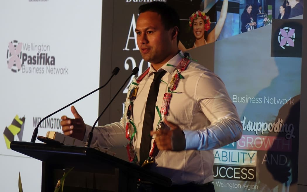 Toki Services' Joe Fiu accepts the Rising Star Business Award