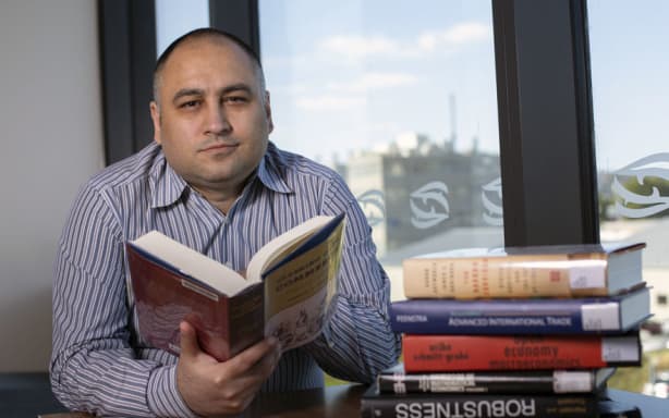 Dr Murat Üngör from the Department of Economics at the University of Otago