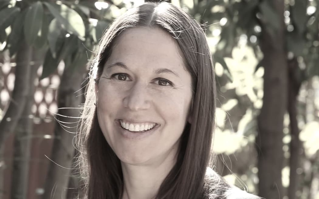 Dr Rachel Zoffness