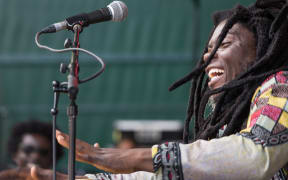 Pat Thomas & Kwashibu Area Band
