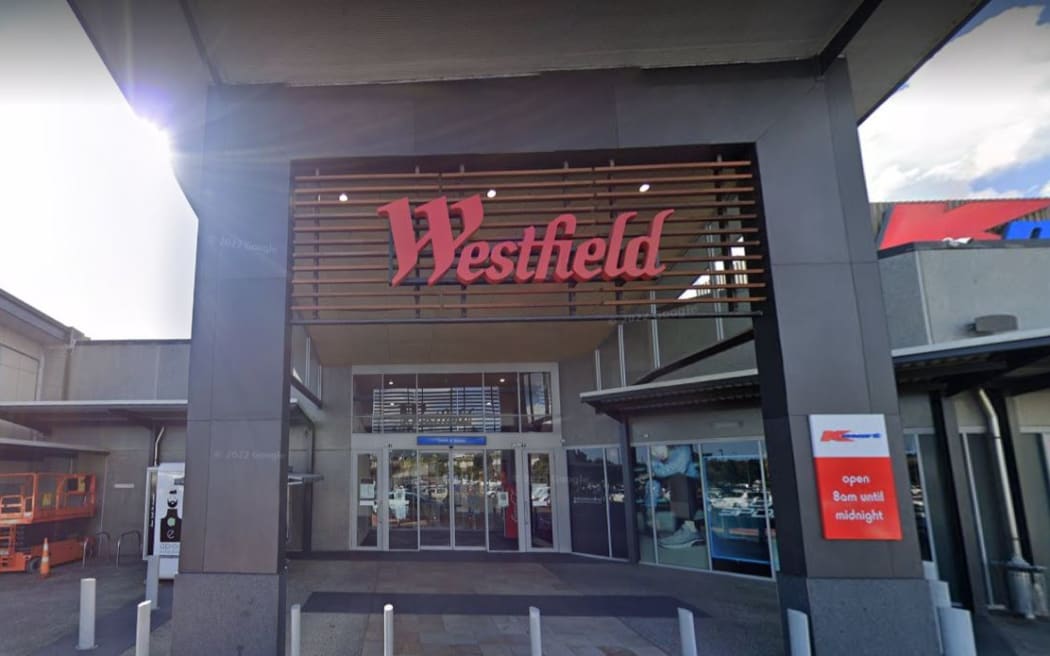 A Michael Hill Jeweller store in Westfield Albany mall in Auckland was robbed.