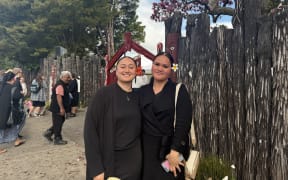 Maia Lusia Anitele'a and Linzie Mata'afa at Koroneihana.