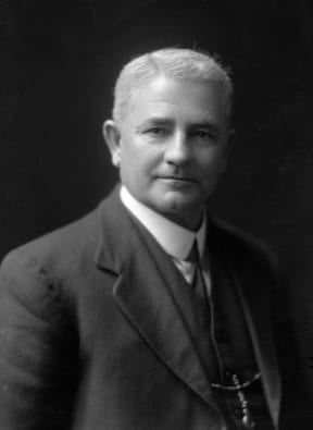 Henry (Harry) Edmund Holland, portrait taken by Stanley Polkinghorne Andrew in 1925
