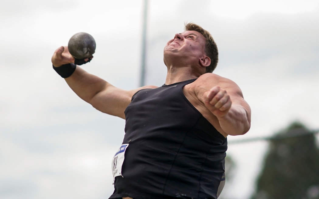 Jacko Gill in competition.