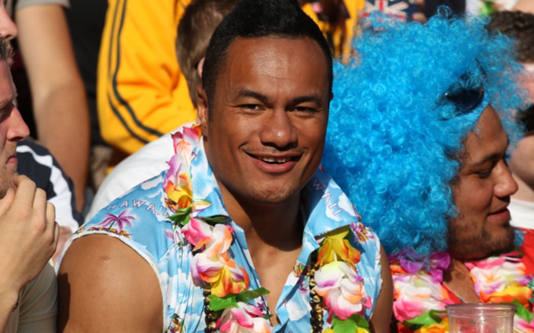 Eliota Fuimaono-Sapolu of Samoa and Gloucester watches the 7s.