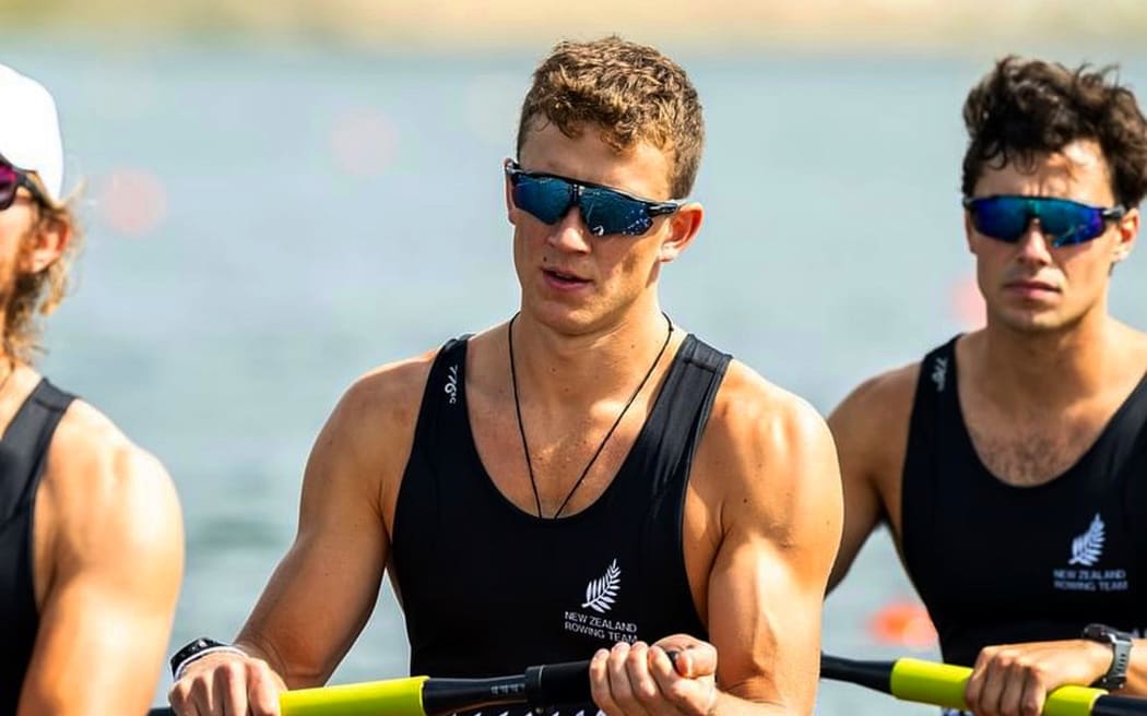 Rower Logan Ullrich
