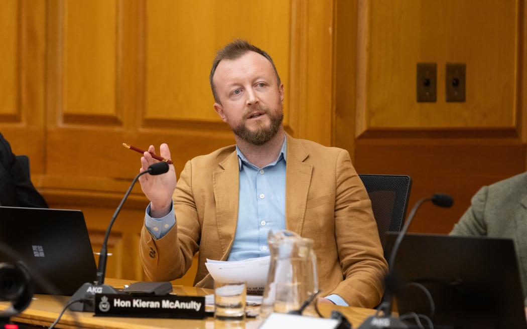 Labour MP Kieran McAnulty asks questions of the housing ministers