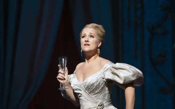 Diana Damrau in La Traviata