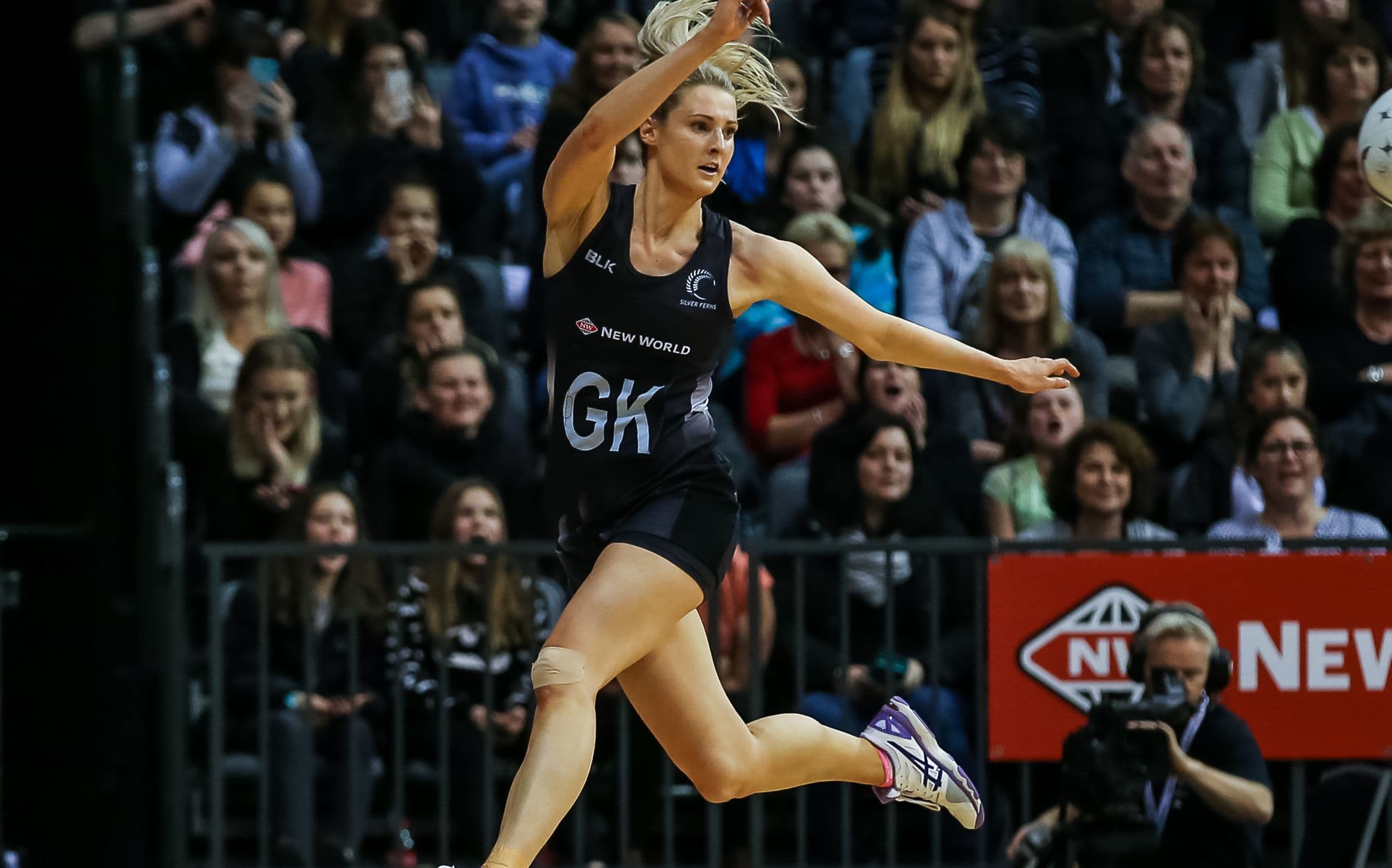 New Zealand's Jane Watson in action during the Netball Quad Series netball match netball match - Silver Ferns v South Africa played at Claudelands Arena, Hamilton, New Zealand on Wednesday 31 August 2016.