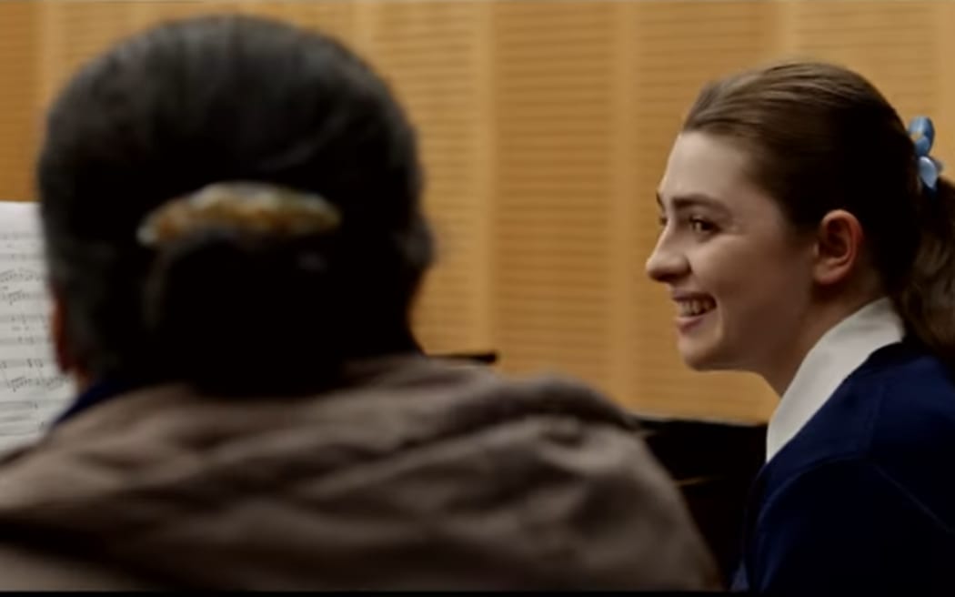 Screenshot from Tinā starring Antonia Robinson