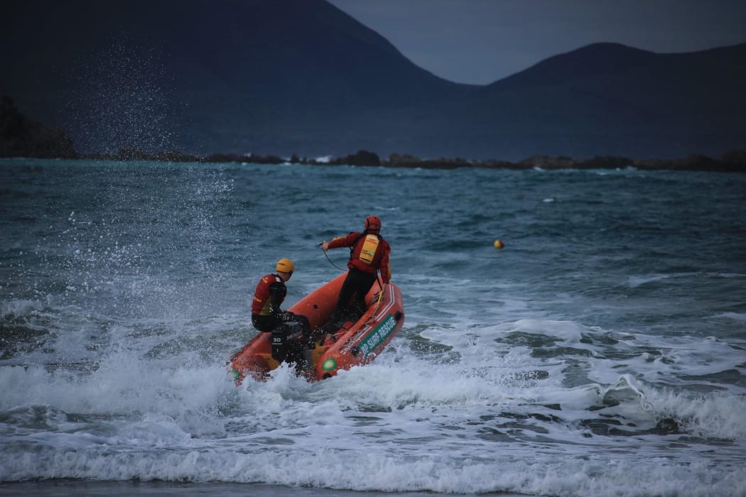 Mac saved a girl from drowning - he's a novice lifeguard