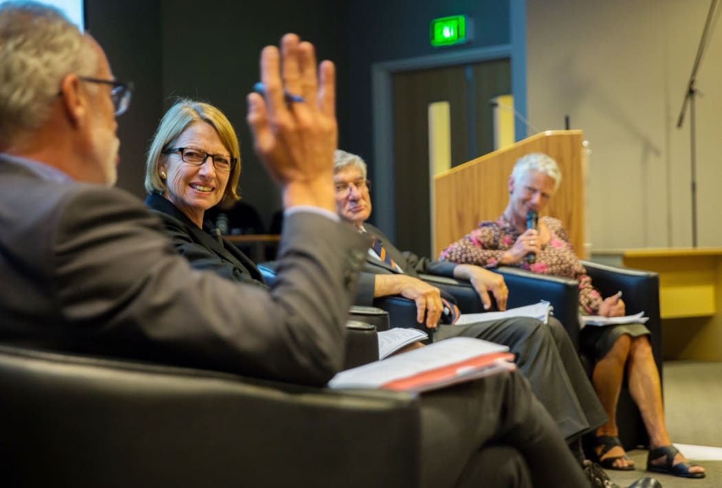 Prof Tony Blakely, Dr Jacqueline Rowarth, Prof Jim Mann and Kim Hill