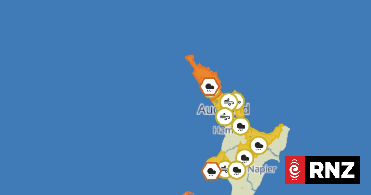 Weather: Parts of South Island prepare for flooding as more heavy rain expected