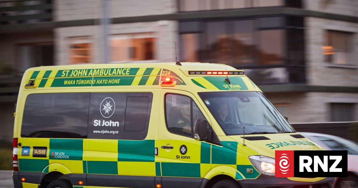 Pedestrian seriously injured after being hit by vehicle in Auckland's Drury