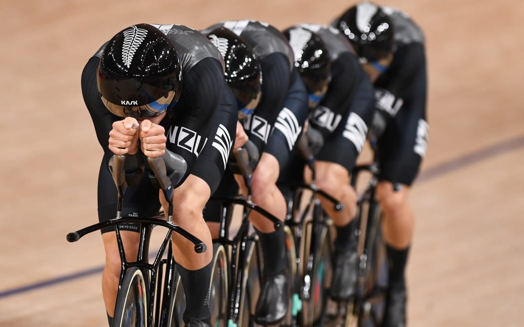 A New Zealand team pursuit team in action.