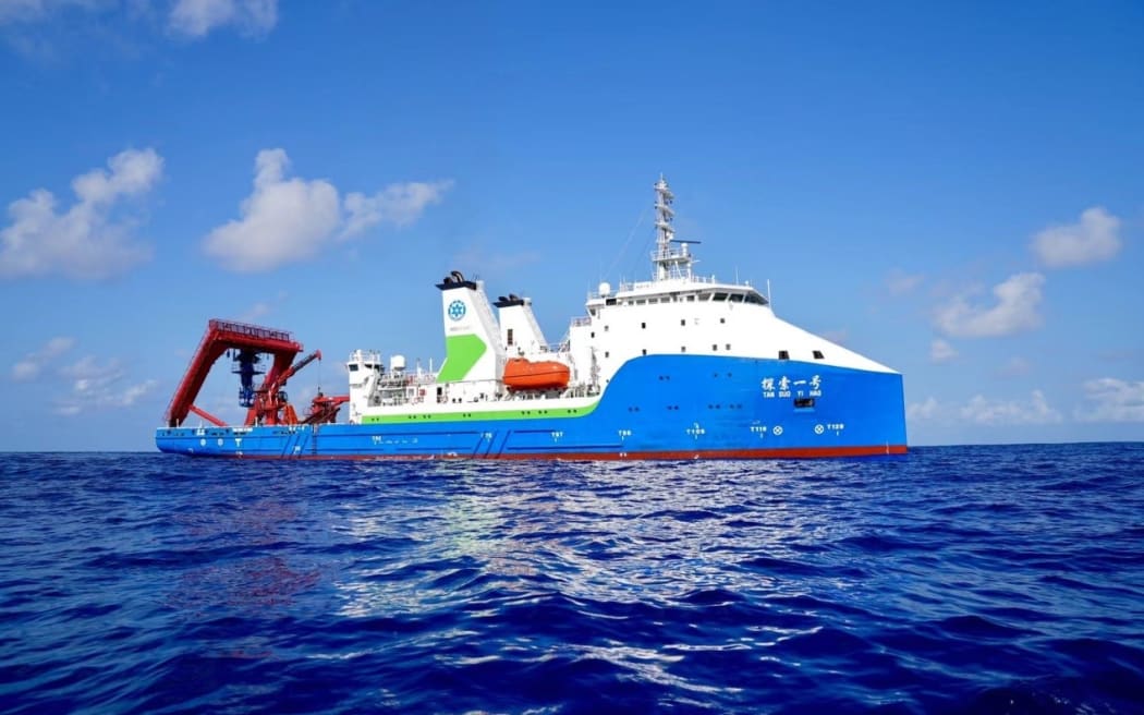 Tan Suo Yi Hao, a Chinese research ship.