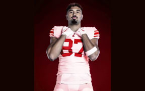 New Zealand American football player Nathaniel Salmon earlier this week accepted an offer to play college football for the Washington State Cougars.