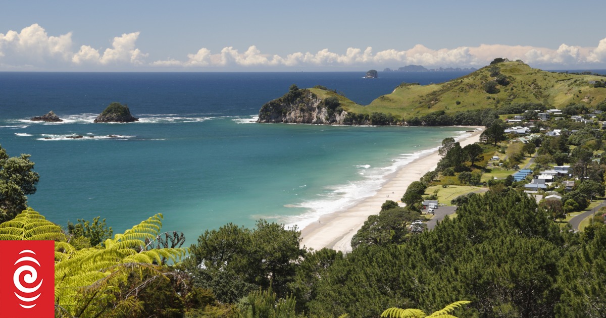 Person dies after fall from Coromandel cliff | RNZ News