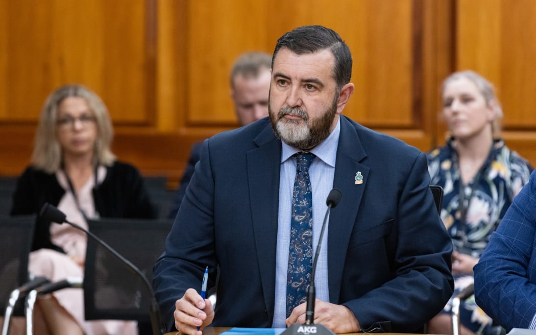 Clerk of the House David Wilson appearing before the Governance & Administration select committee, 4 March 2024.