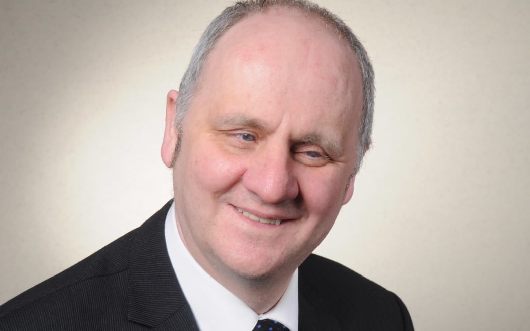 Neil Jarvis from the New Zealand Blind Foundation said it was like living in a "book famine".