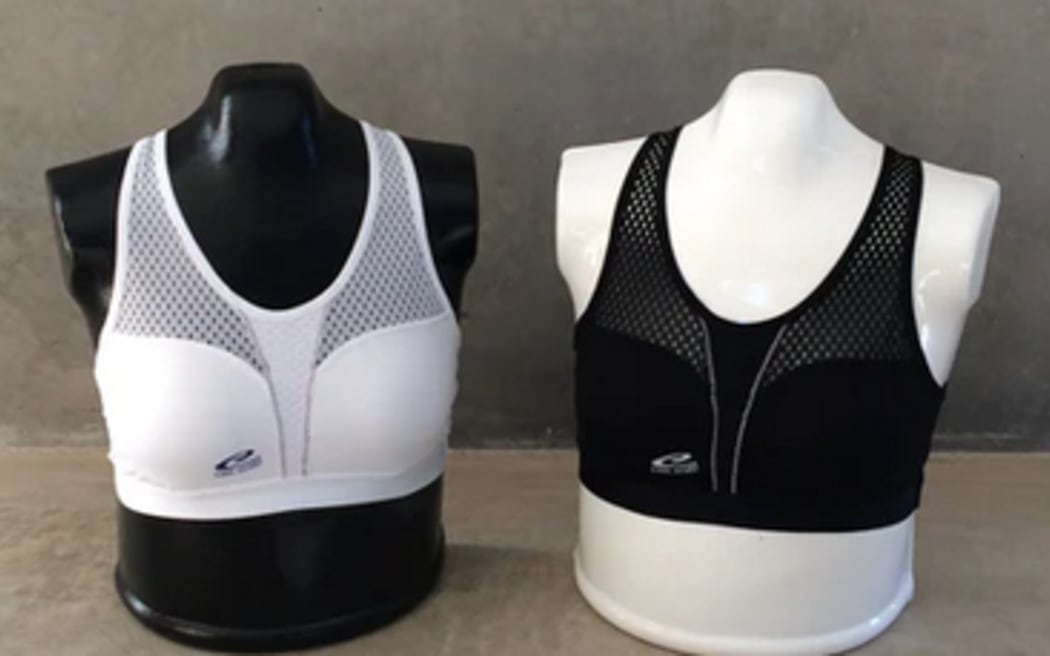 Women's sport protection by QP Sport