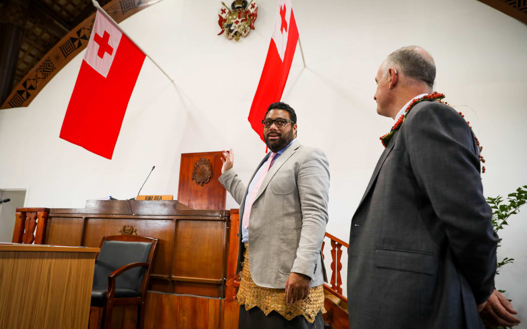 Tonga Parliament Speaker Lord Fakafanua shows New Zealand Speaker Trevor Mallard the Speaker's chair at Tonga's Legislative Assembly