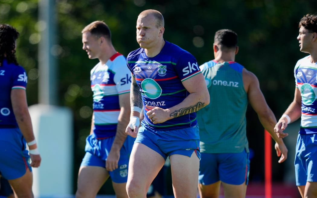 NRL: NZ Warriors re-unite Mitch Barnett, James Fisher-Harris in starting  front row | RNZ News