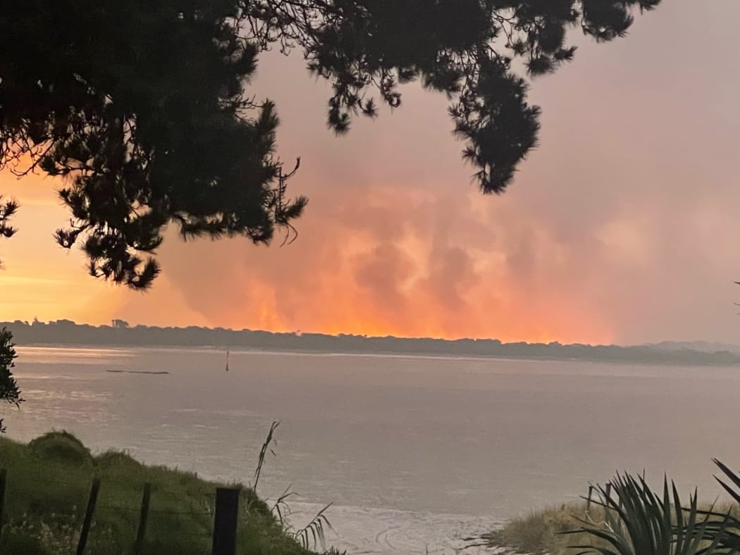 Northland Kaimaumau fire as seen from Reef Lodge Motel in Rangiputa