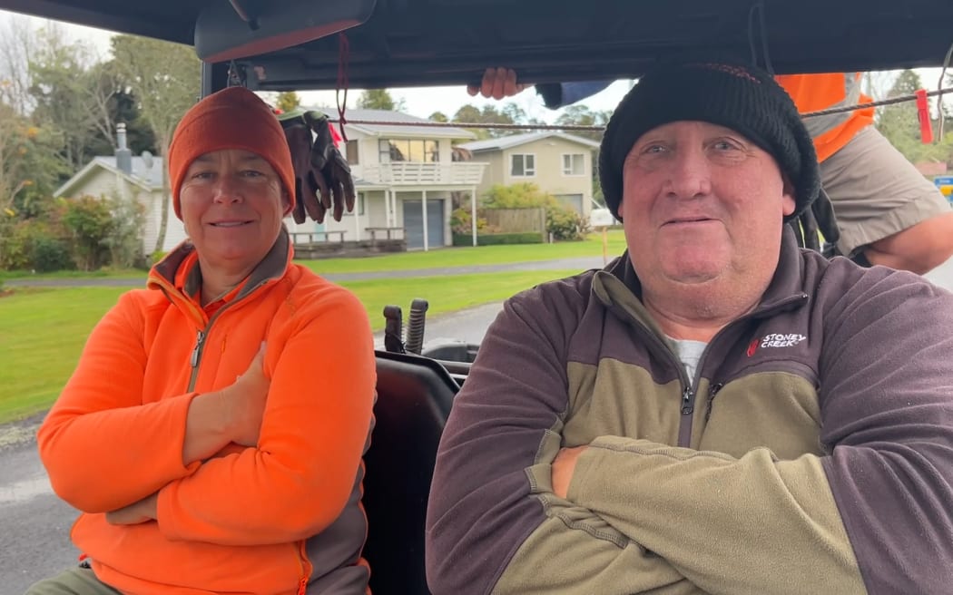 Tauranga Taupo River residents Mark & Karen