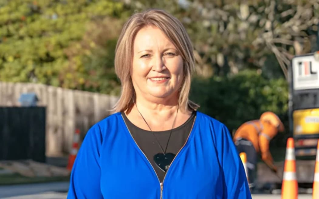 Angela Dalton highlights the risks posed to vulnerable groups, including women and children, by the increasing use of social media in stalking and harassment.
