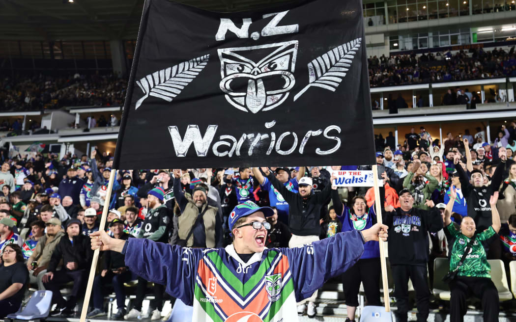 Fans cheering during the NRL elimination final match at Mount Smart Stadium on Saturday.
