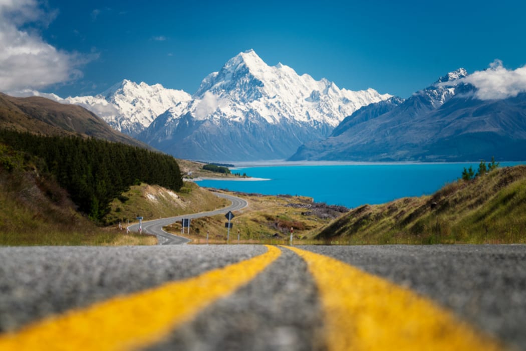 On the way to Aoraki/Mount Cook National Park..