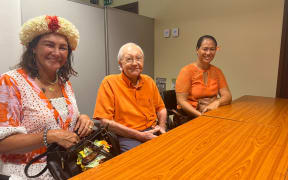 Gaston Flosse and Pascale Haiti (right)