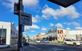A bus lane sign on Karangahape Road, Auckland, 8 November 2023.