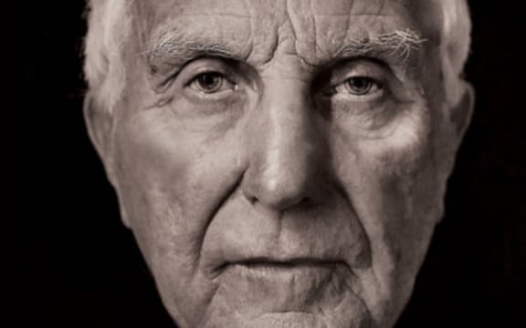 Ray Henwood as King Lear